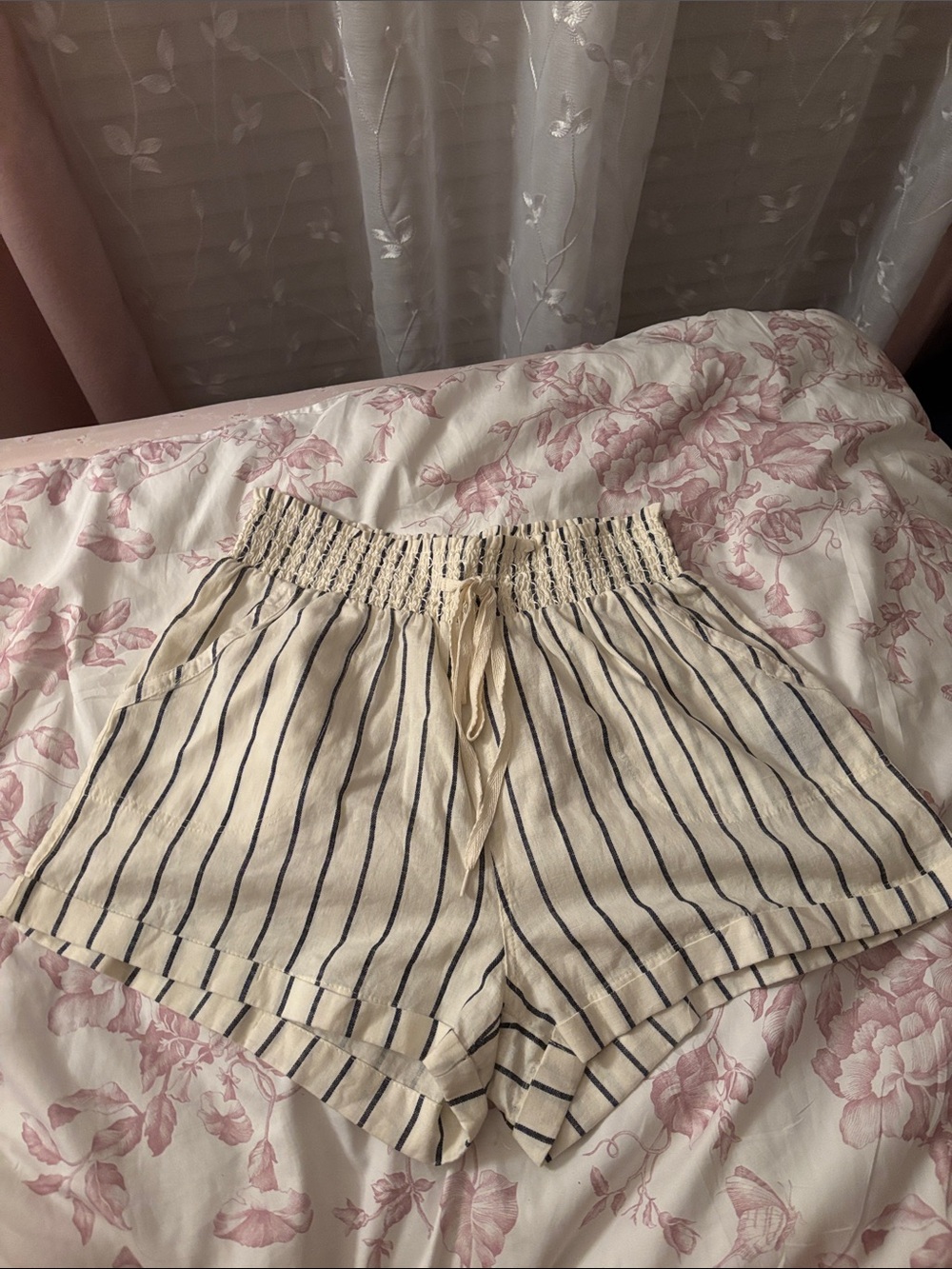 High-Waist Cream Linen-Blend Shorts with Navy Stripes